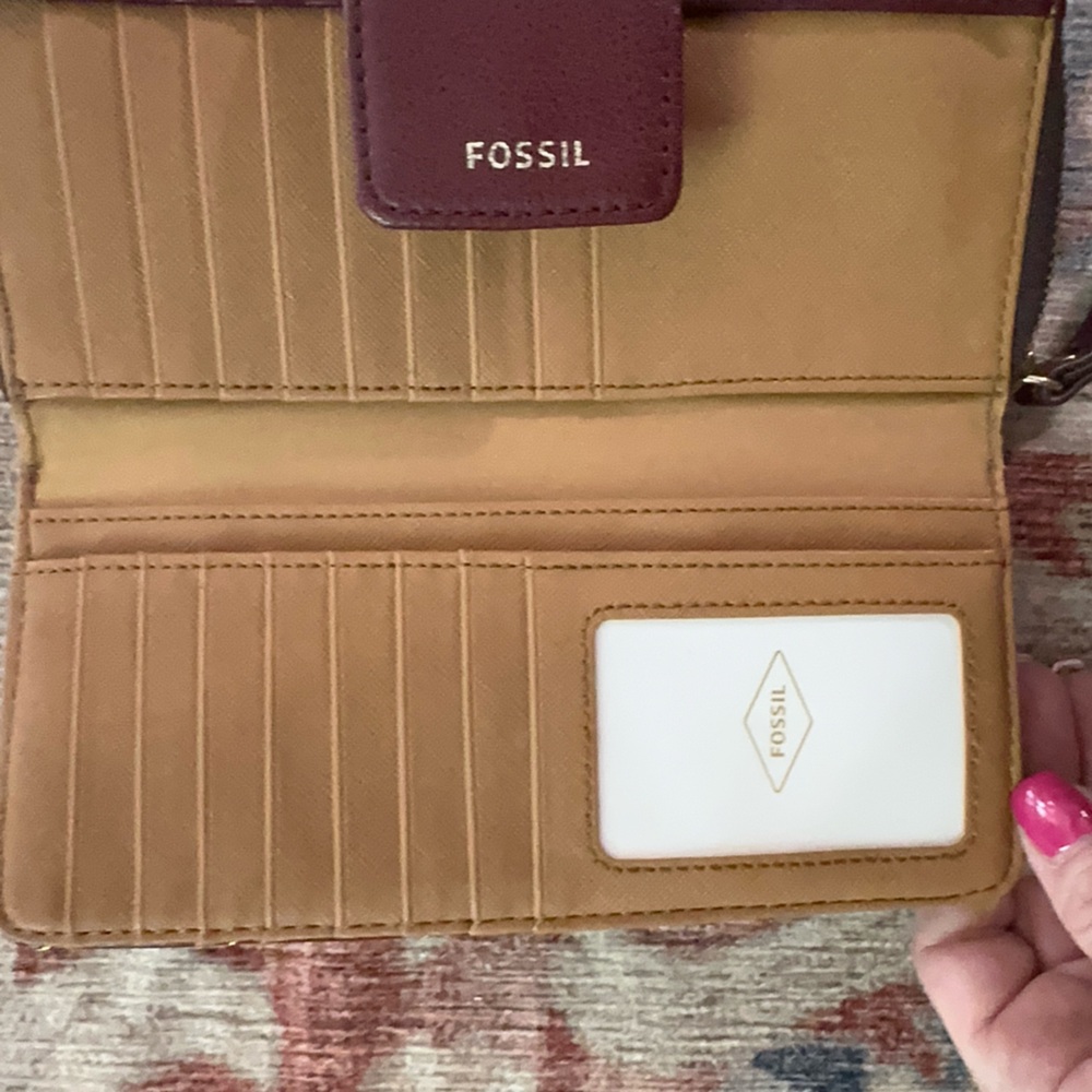 Wine Colored Fossil Tote With Matching Wallet - image 5